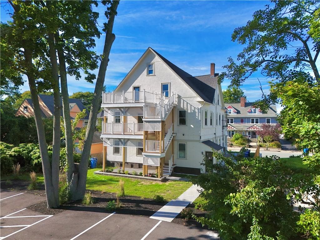 58 Columbia Avenue UNIT 3