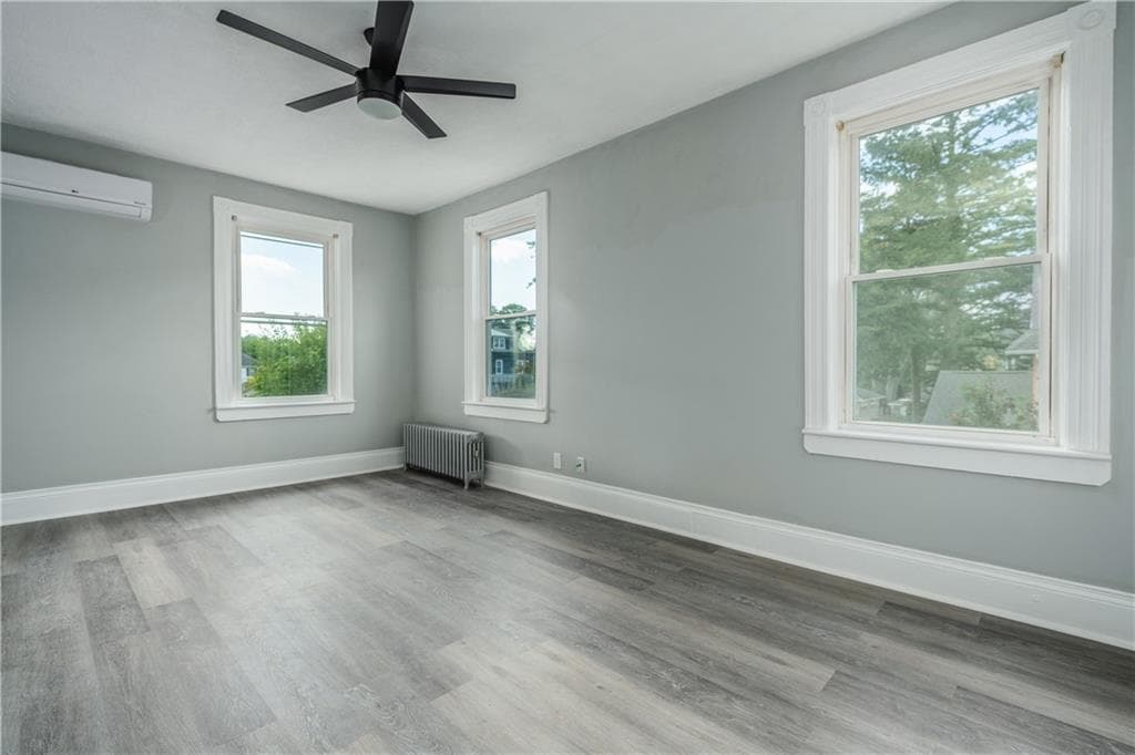 Condominium at 58 Columbia Avenue UNIT 3, Cranston, photo 9 of 19