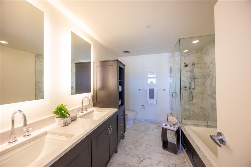Condominium at 1 West Exchange Street UNIT 2504, Providence, photo 16 of 25