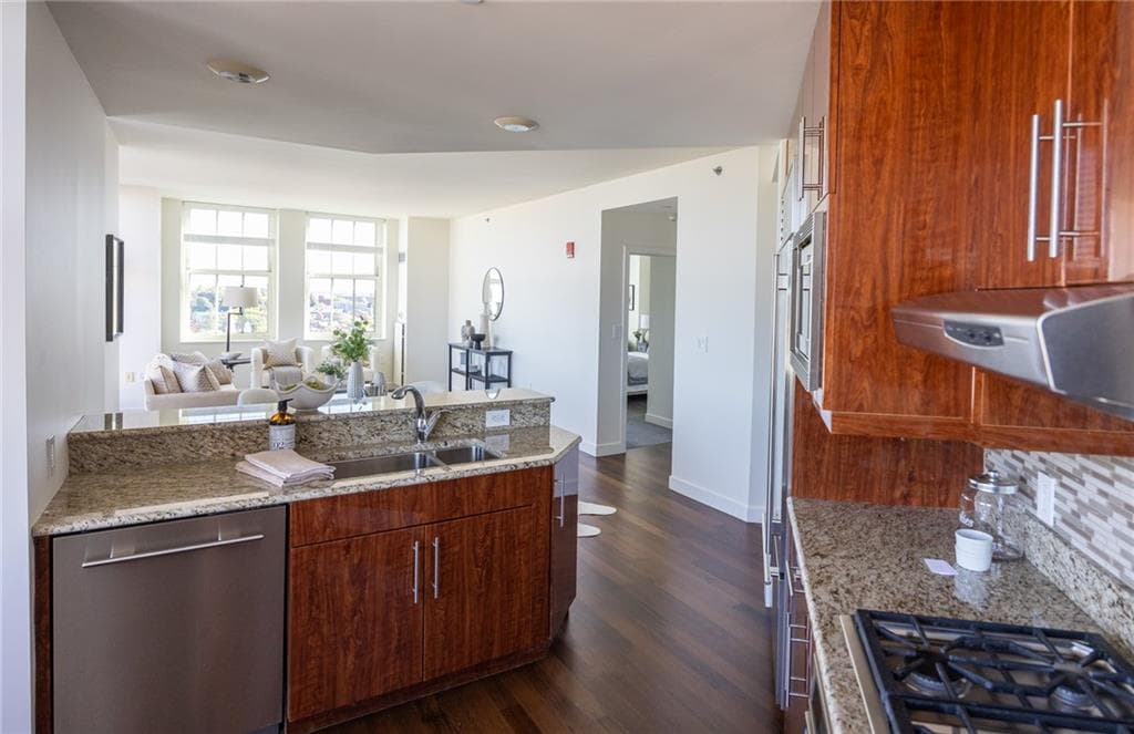 Condominium at 1 West Exchange Street UNIT 2504, Providence, photo 11 of 25