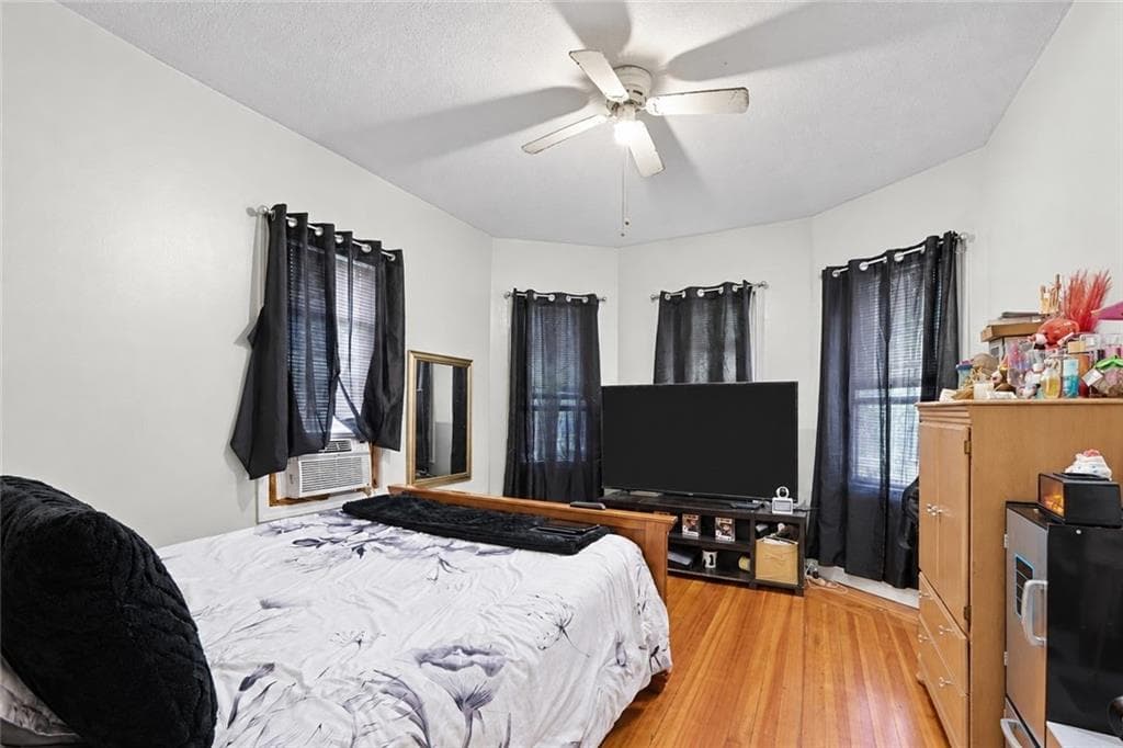 Multi Family at 114 Penn Street, Providence, photo 17 of 25