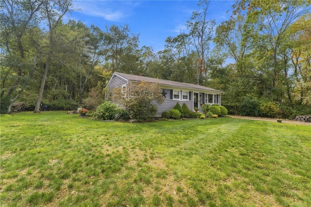 Single Family Residence at 458 Field Hill Road, Scituate, photo 2 of 22