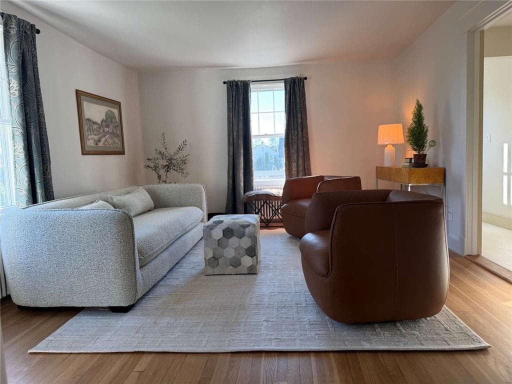 Single Family Residence at 39 Chester Avenue, Westerly, photo 3 of 19
