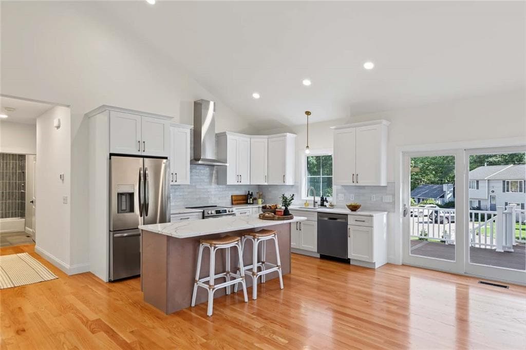Single Family Residence at 31 Huckleberry Trail, Narragansett, photo 5 of 38