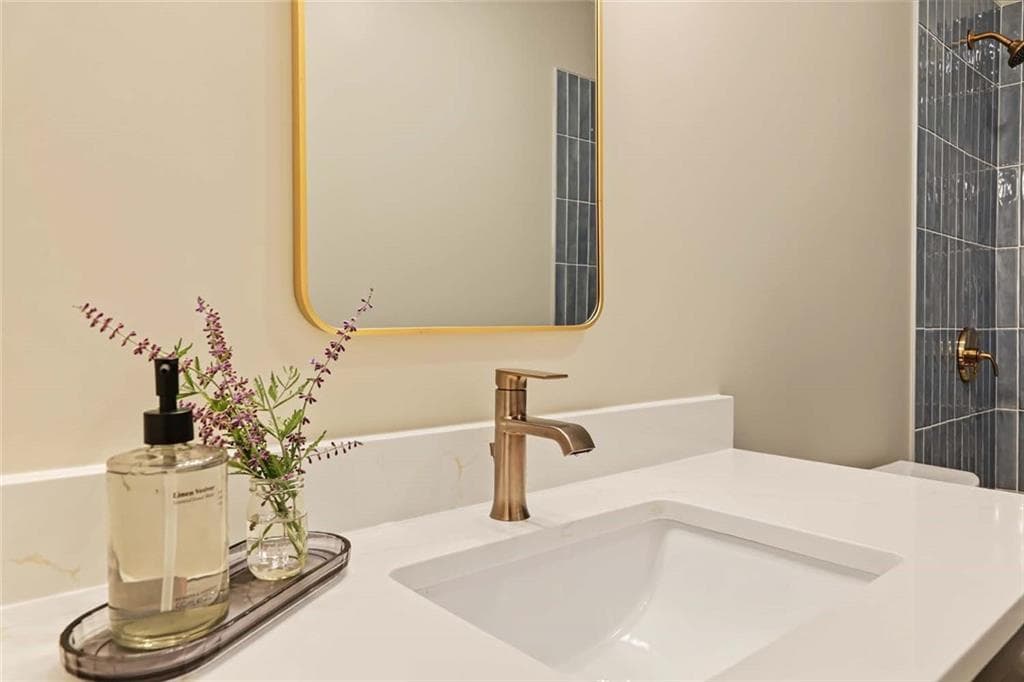 Single Family Residence at 31 Huckleberry Trail, Narragansett, photo 20 of 38