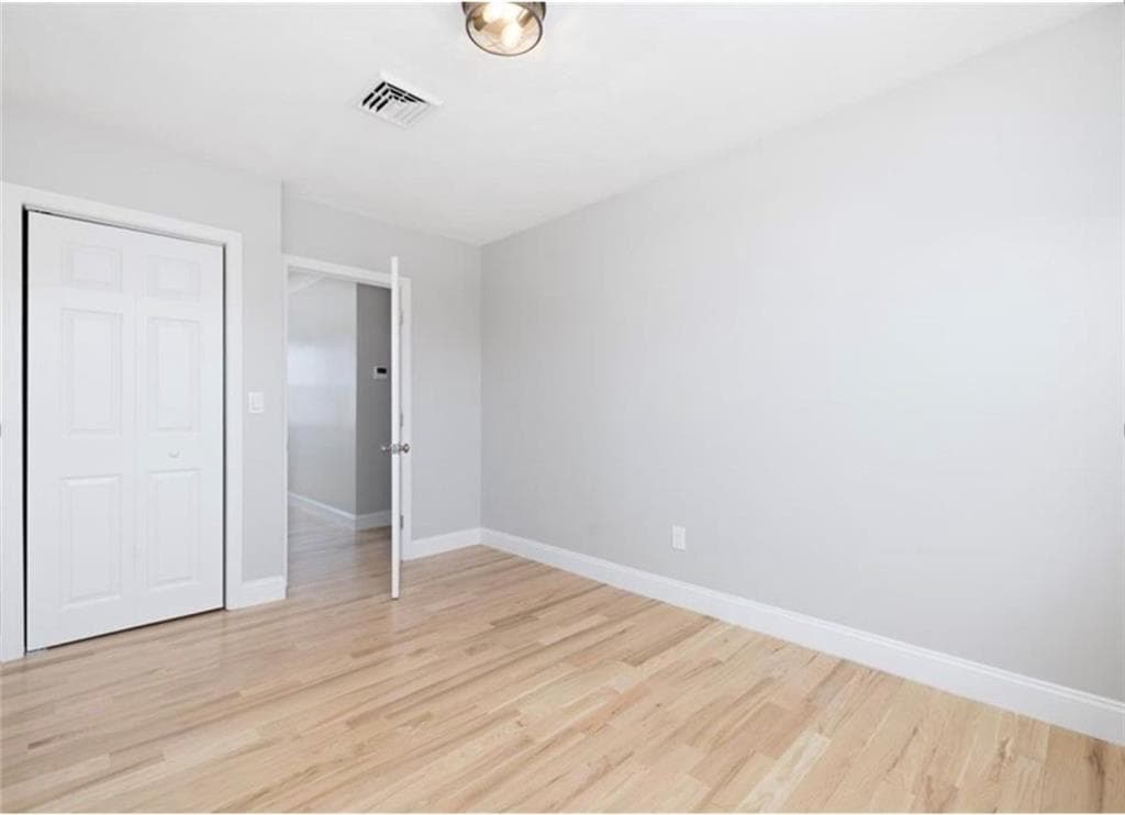 Single Family Residence at 36 Kinnicutt Avenue, Warren, photo 23 of 44