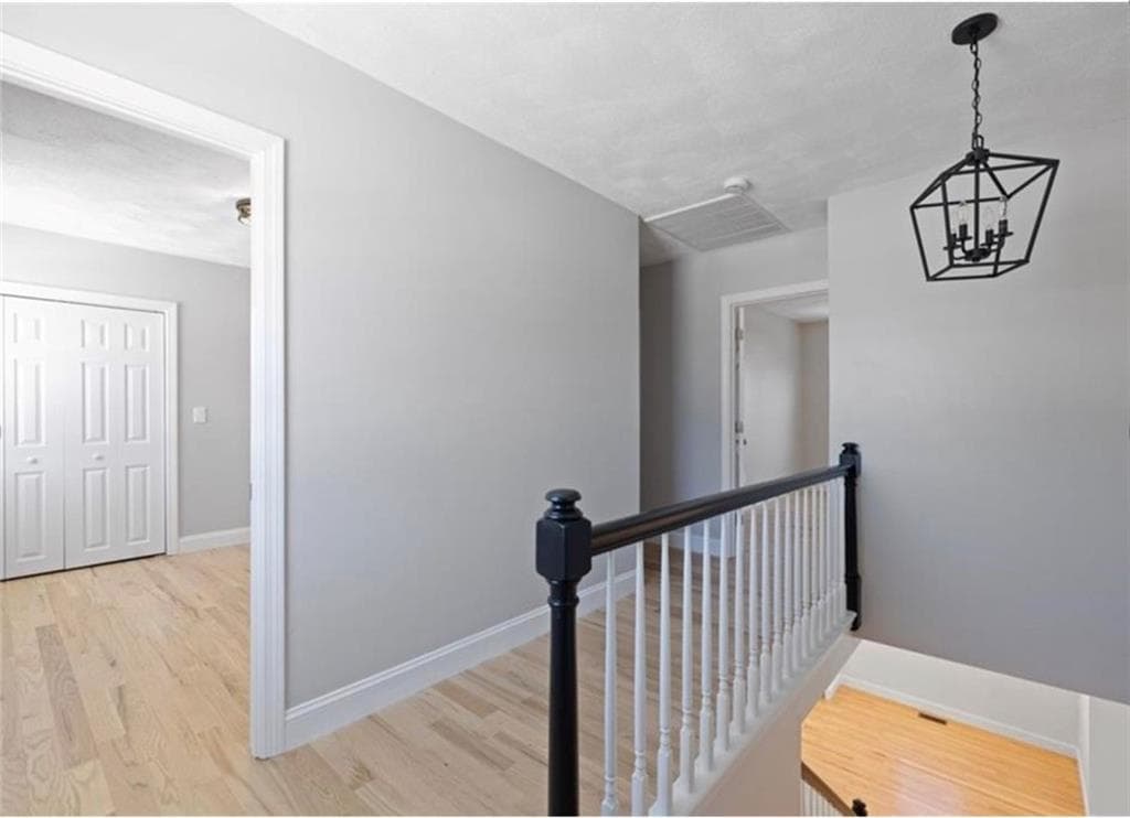 Single Family Residence at 36 Kinnicutt Avenue, Warren, photo 22 of 44