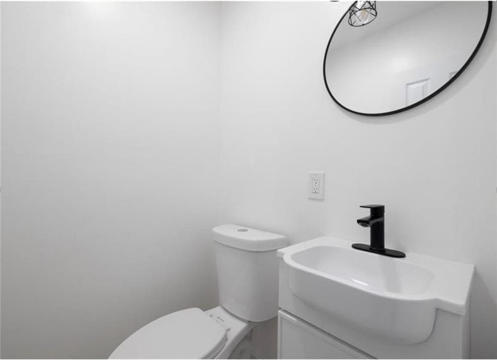 Single Family Residence at 36 Kinnicutt Avenue, Warren, photo 20 of 44