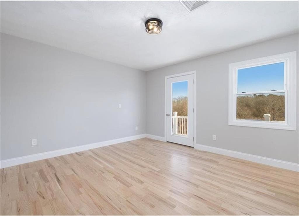 Single Family Residence at 36 Kinnicutt Avenue, Warren, photo 30 of 44