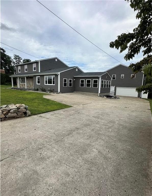 Single Family Residence at 36 Kinnicutt Avenue, Warren, photo 4 of 44