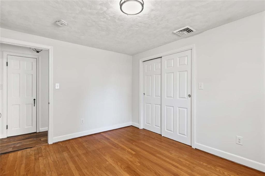 Single Family Residence at 11 Beauregard Avenue, Lincoln, photo 27 of 41