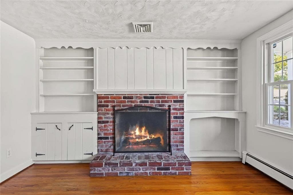 Single Family Residence at 11 Beauregard Avenue, Lincoln, photo 10 of 41