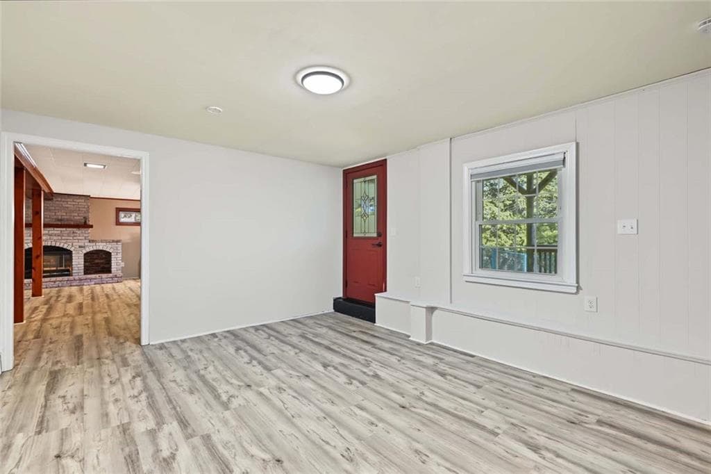 Single Family Residence at 11 Beauregard Avenue, Lincoln, photo 29 of 41