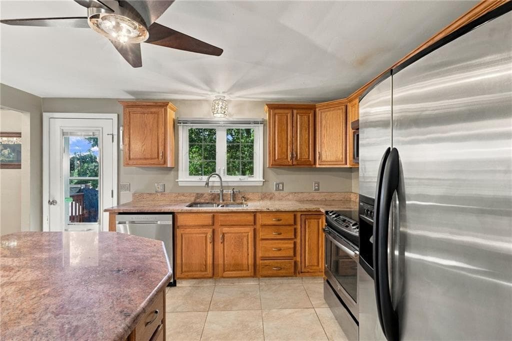 Single Family Residence at 5 Lucille Drive, Smithfield, photo 12 of 44