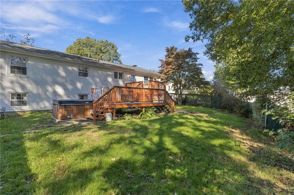 Single Family Residence at 5 Lucille Drive, Smithfield, photo 32 of 44