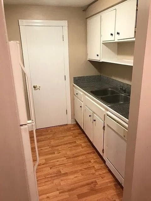 Condominium at 76 Park Street UNIT 6, Pawtucket, photo 3 of 7
