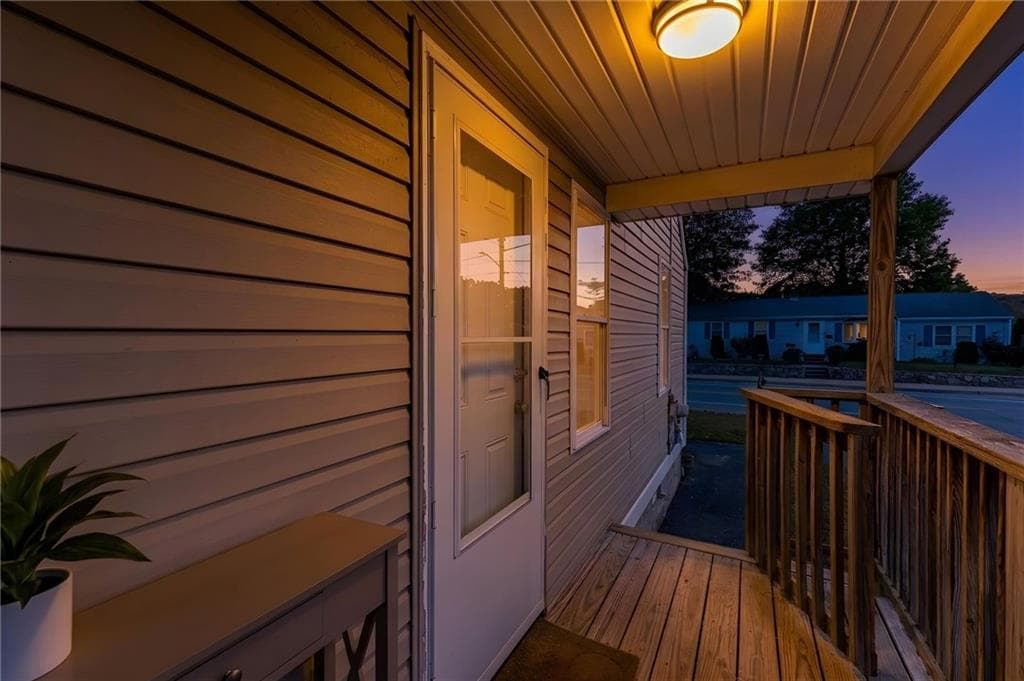 Single Family Residence at 113 Hopkins Hill Road, Coventry, photo 10 of 43