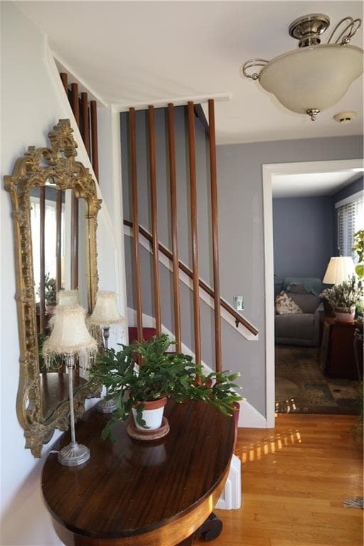 Single Family Residence at 42 Tanglewood Drive, East Providence, photo 5 of 30