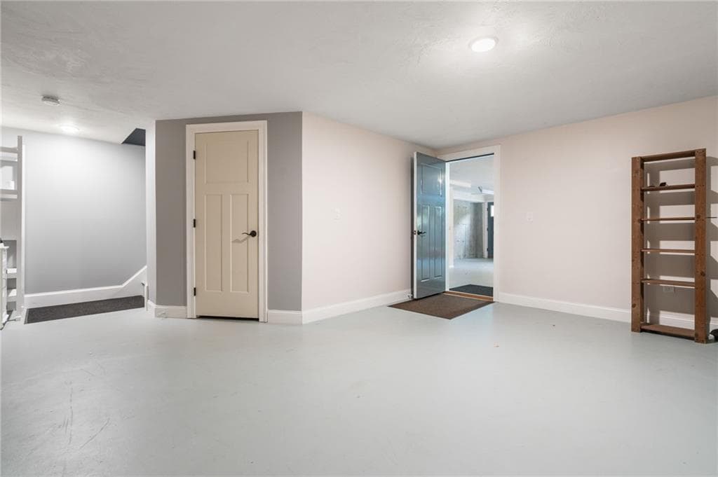 Condominium at 13 Boyde's Crossing UNIT 12, Norfolk, photo 34 of 42