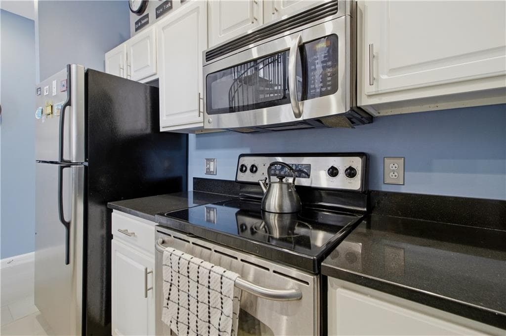 Condominium at 1000 Providence Place UNIT 424, Providence, photo 9 of 38