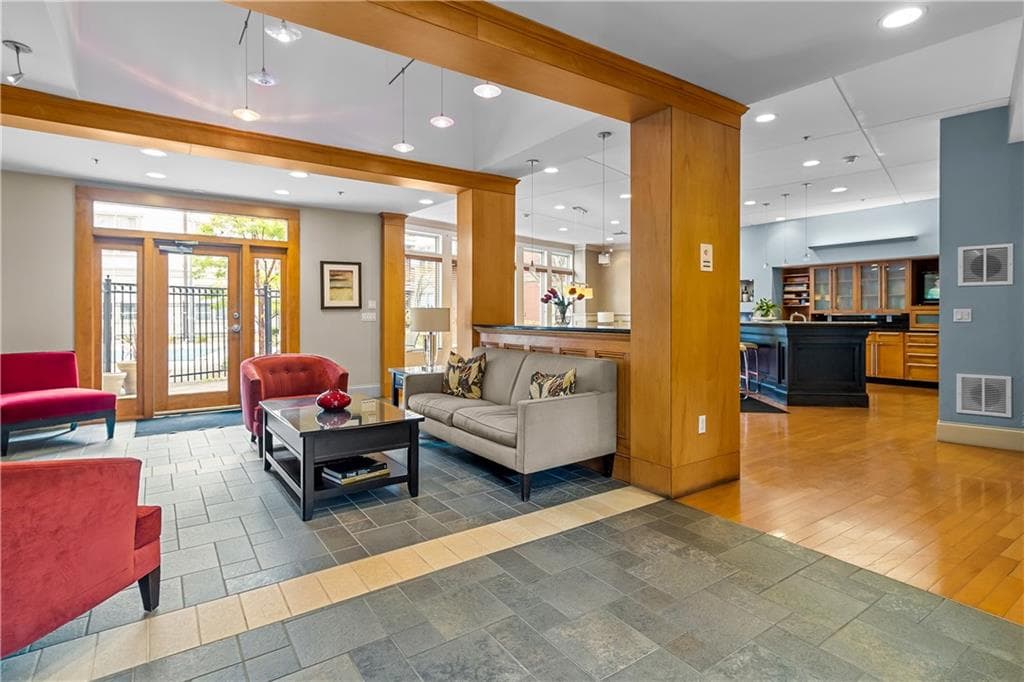Condominium at 1000 Providence Place UNIT 424, Providence, photo 18 of 38