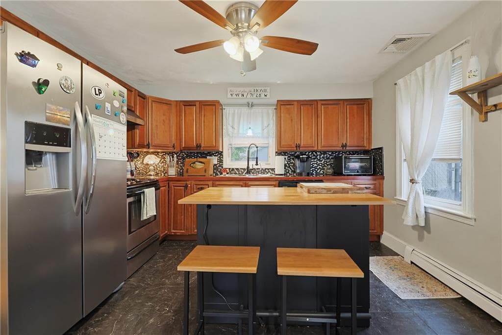 Single Family Residence at 5 Edwards Road, Johnston, photo 12 of 37