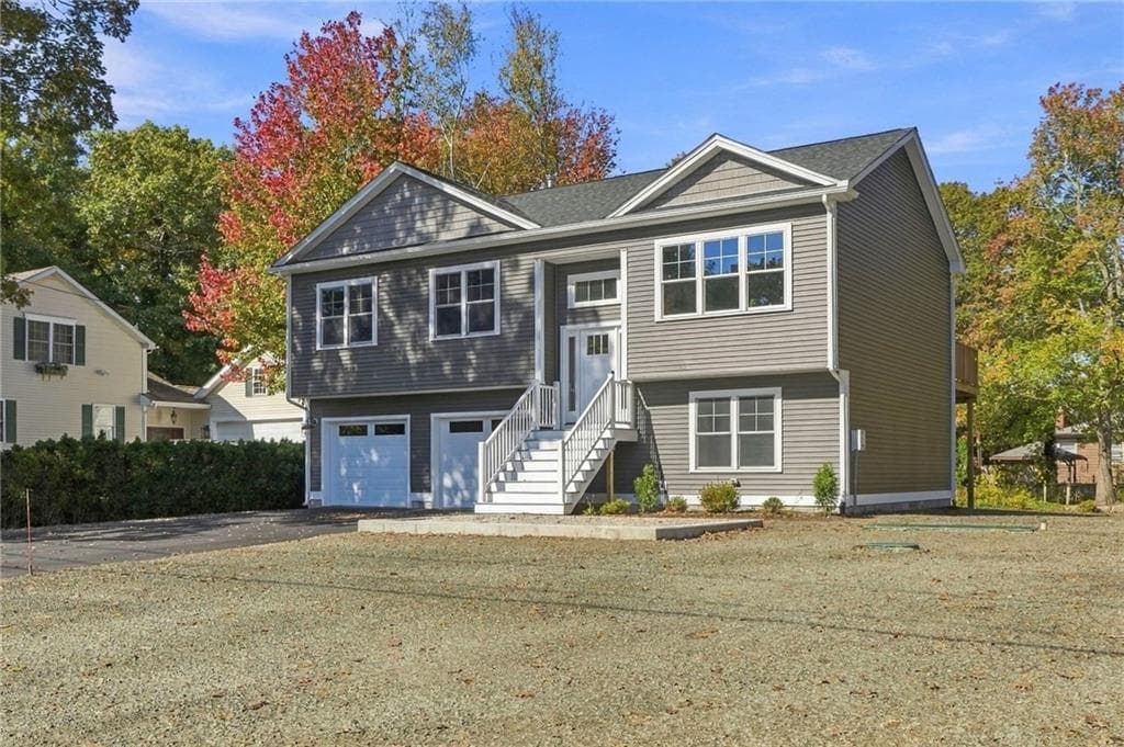 Single Family Residence at 5 Anthony Drive, Cranston, photo 32 of 36