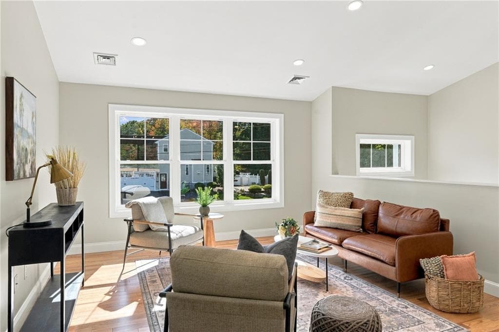 Single Family Residence at 5 Anthony Drive, Cranston, photo 9 of 36