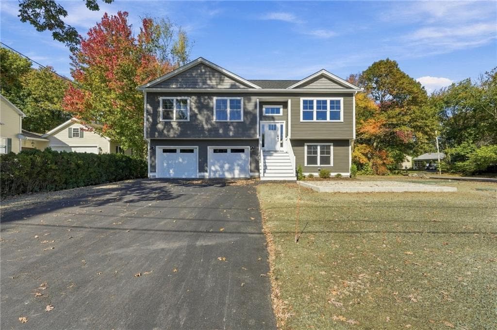 Single Family Residence at 5 Anthony Drive, Cranston, photo 33 of 36