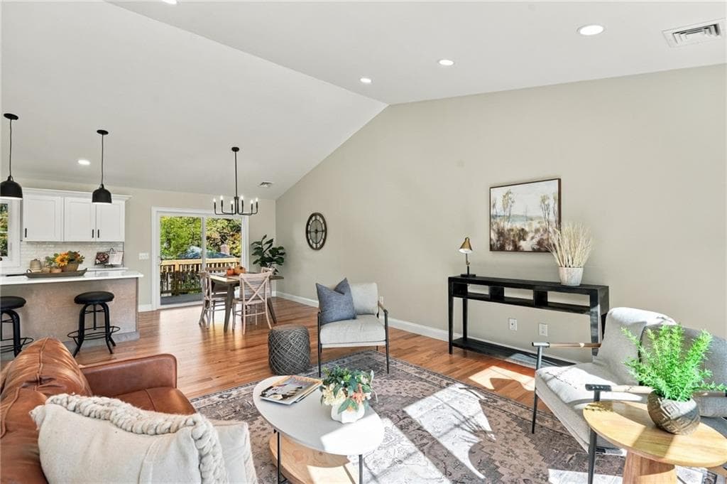 Single Family Residence at 5 Anthony Drive, Cranston, photo 11 of 36