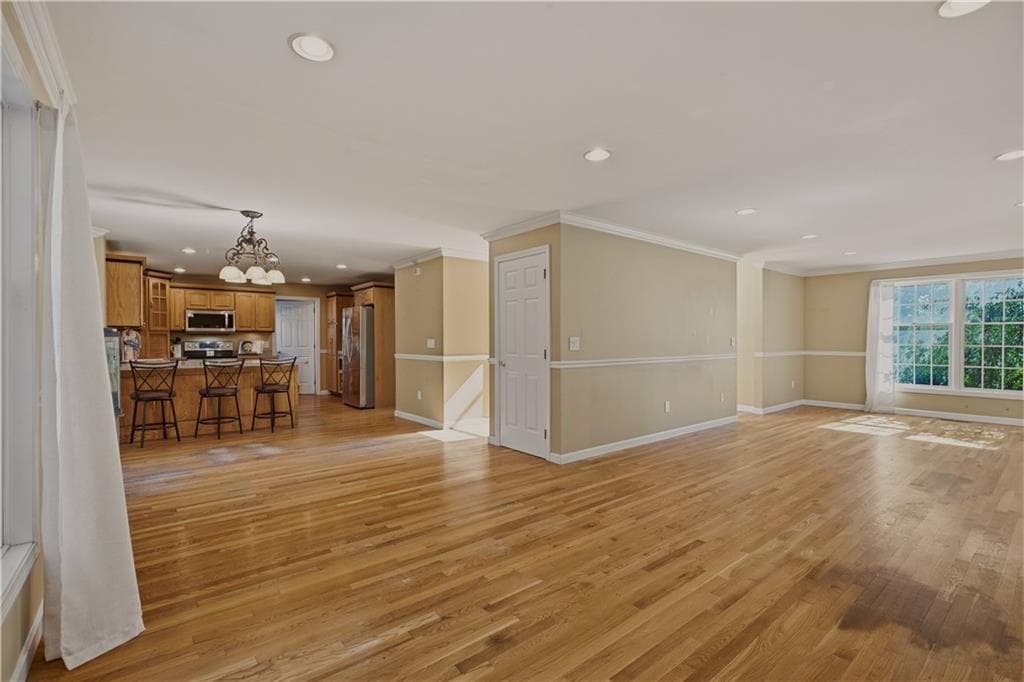 Single Family Residence at 69 Carriage Drive, Portsmouth, photo 15 of 50