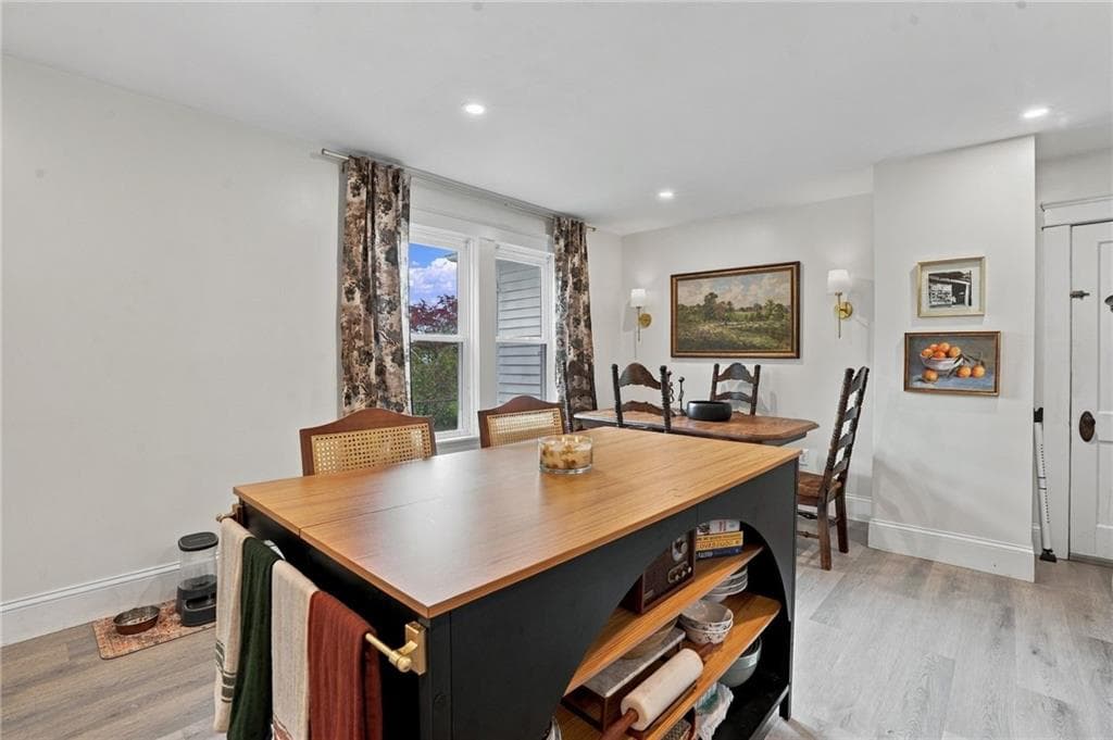 Multi Family at 15 Taft Street, Coventry, photo 6 of 43