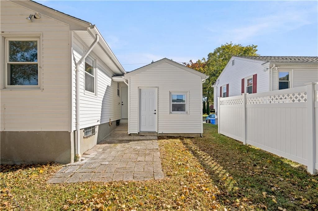 Single Family Residence at 19 Cherry Street, North Providence, photo 34 of 37
