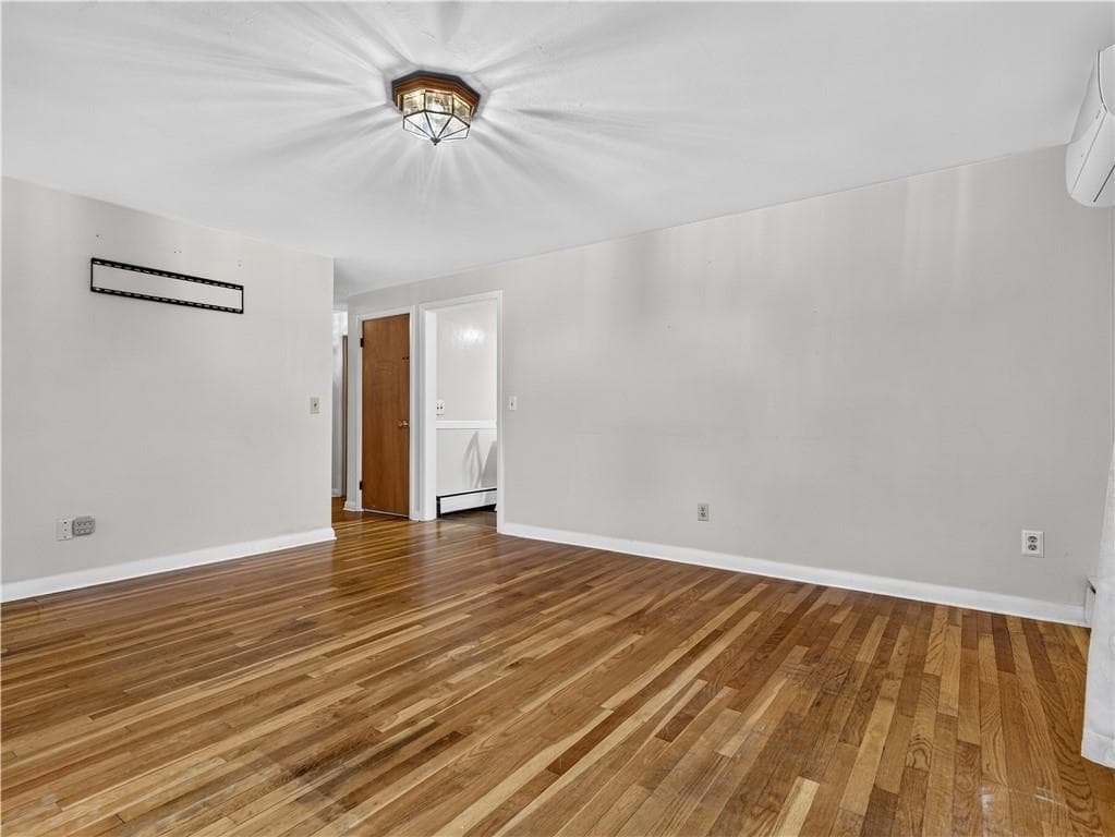 Single Family Residence at 44 Meadow Drive, West Warwick, photo 12 of 49
