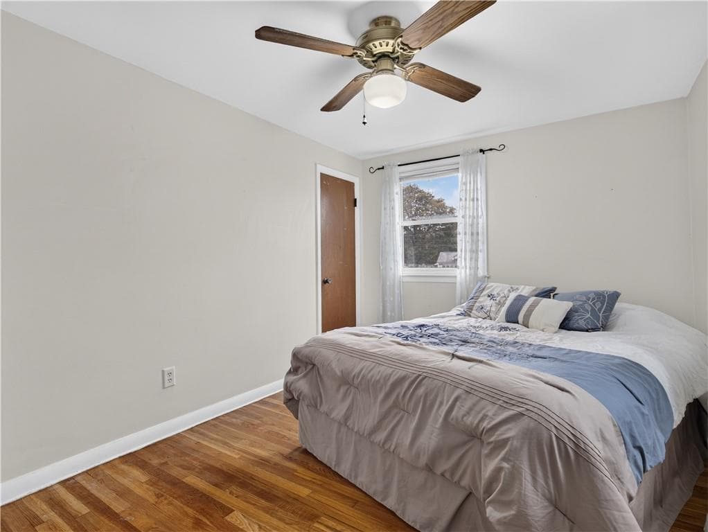 Single Family Residence at 44 Meadow Drive, West Warwick, photo 30 of 49
