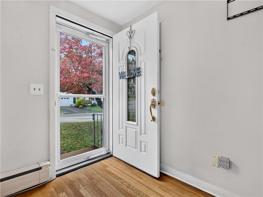 Single Family Residence at 44 Meadow Drive, West Warwick, photo 15 of 49