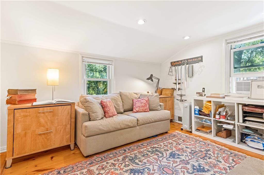 Single Family Residence at 48 Hillcrest Road, South Kingstown, photo 33 of 44