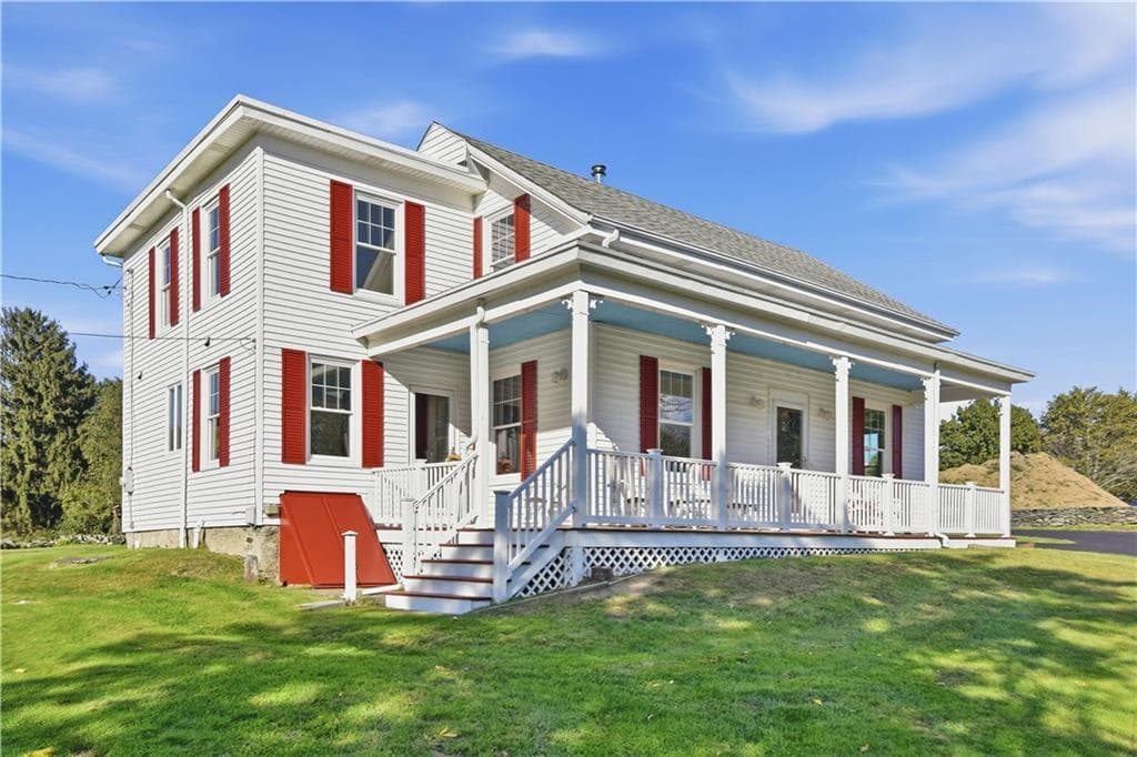 Single Family Residence at 484 Oliphant Lane, Middletown, photo 3 of 50
