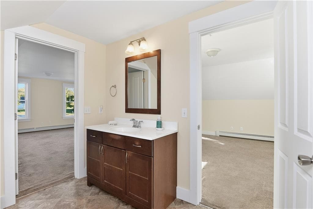 Single Family Residence at 484 Oliphant Lane, Middletown, photo 34 of 50
