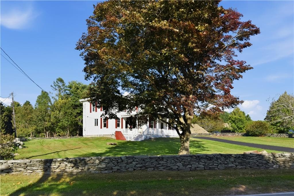 Single Family Residence at 484 Oliphant Lane, Middletown, photo 41 of 50