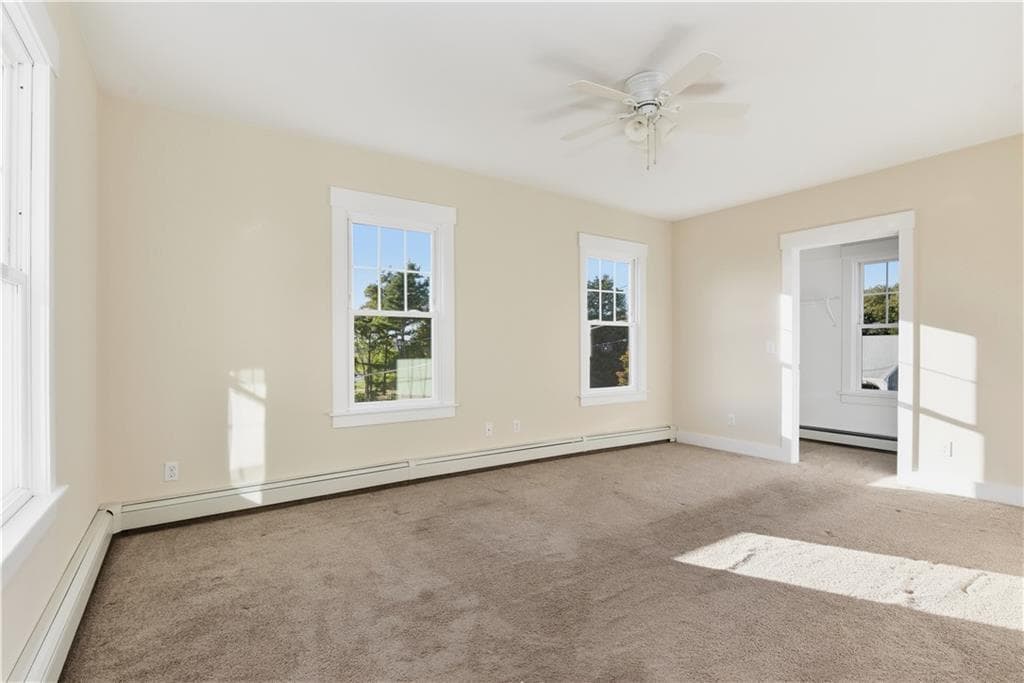 Single Family Residence at 484 Oliphant Lane, Middletown, photo 31 of 50