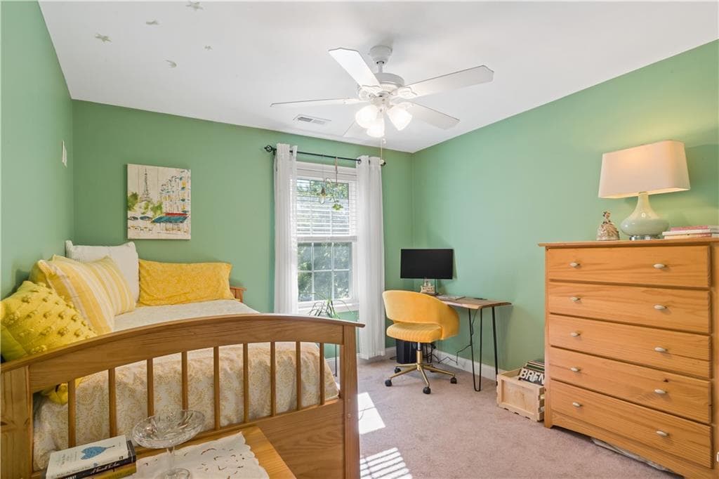 Condominium at 53 Vine Street, East Greenwich, photo 22 of 31