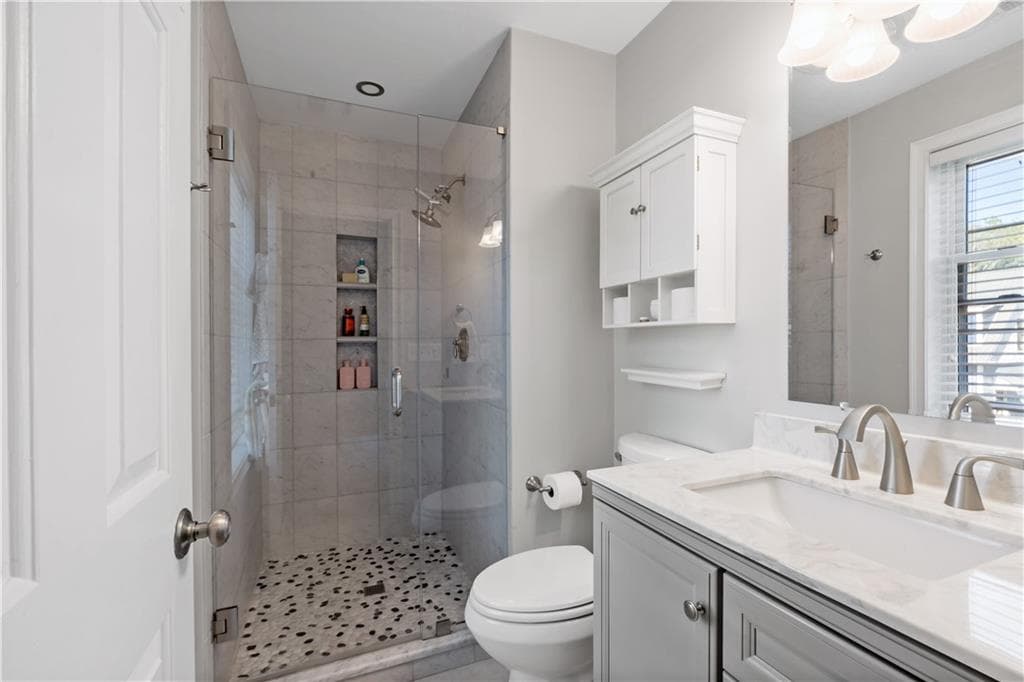 Condominium at 53 Vine Street, East Greenwich, photo 19 of 31