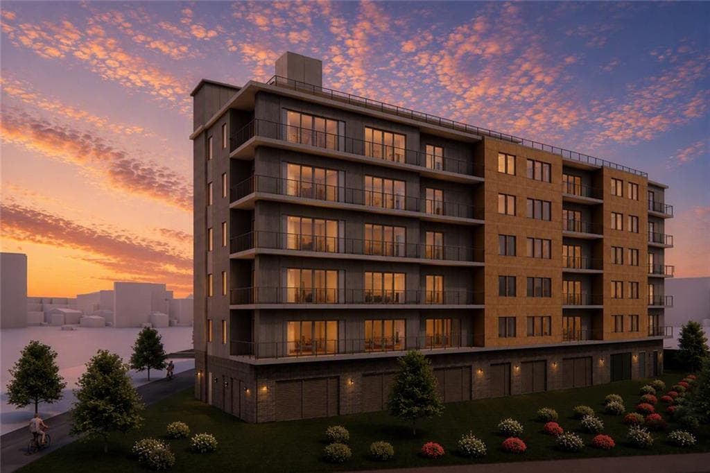 Condominium at 5 Richmond Square UNIT 504, Providence, photo 4 of 19