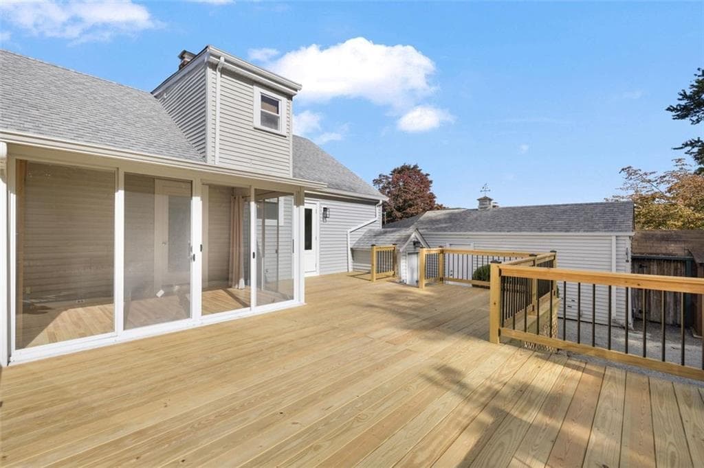Single Family Residence at 111 Durfee Road, Tiverton, photo 34 of 50