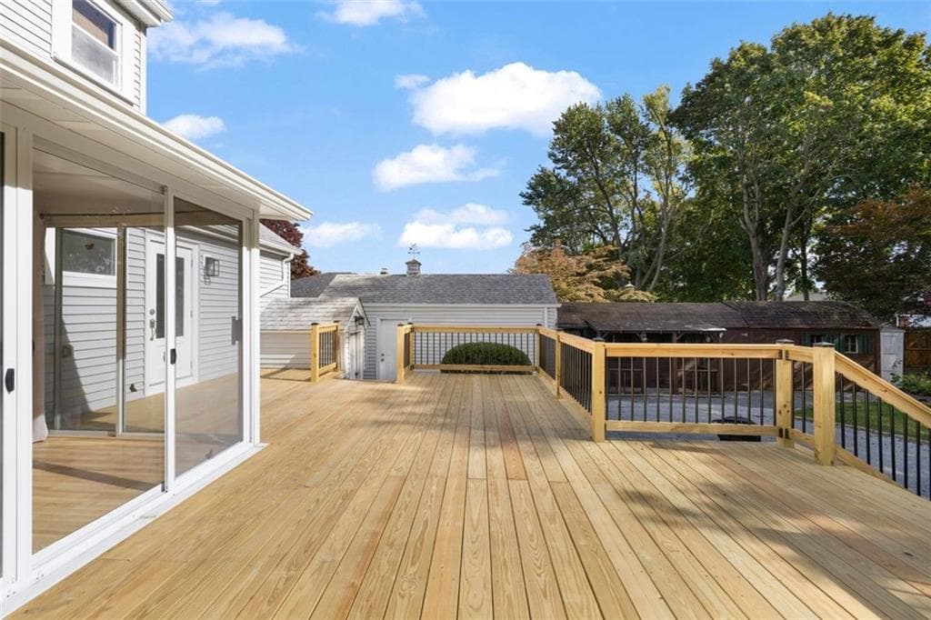 Single Family Residence at 111 Durfee Road, Tiverton, photo 35 of 50