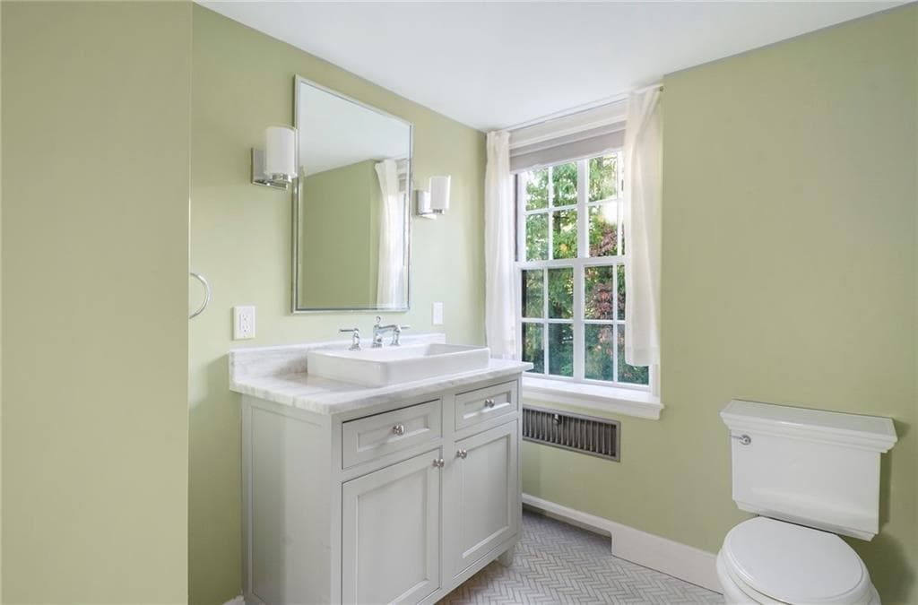 Single Family Residence at 330 Freeman Parkway, Providence, photo 43 of 50