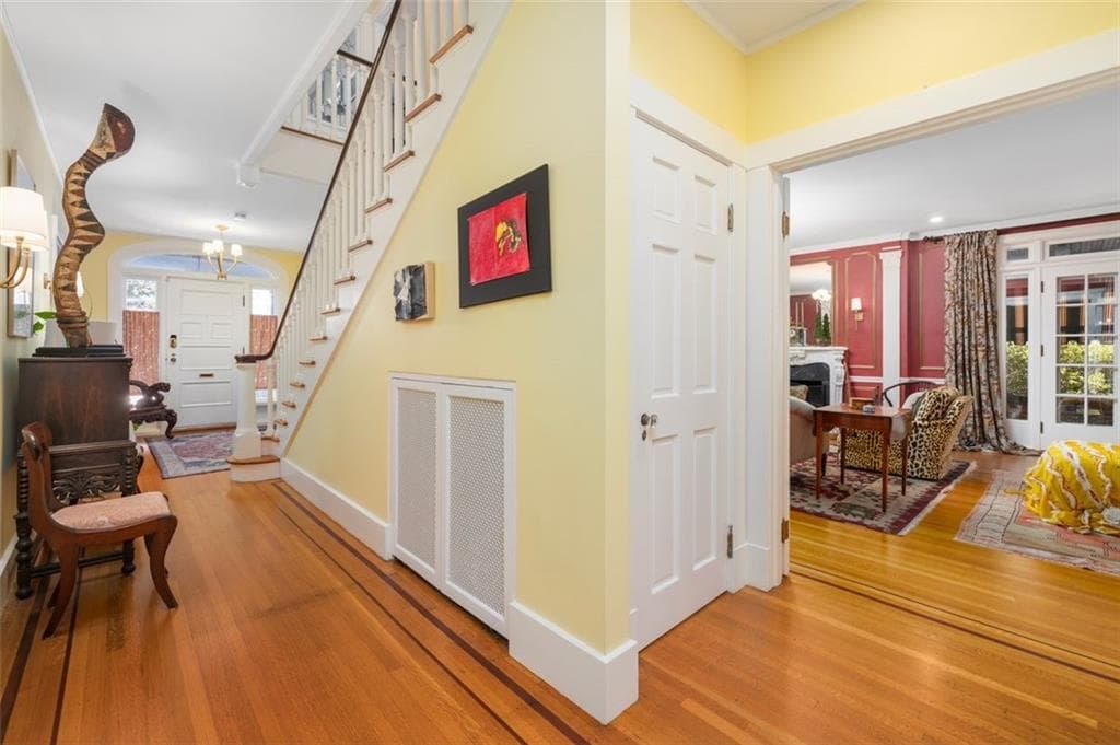 Single Family Residence at 103 Glen Road, Woonsocket, photo 5 of 50