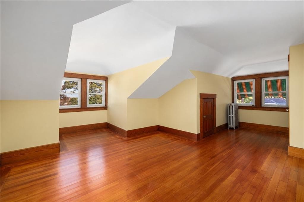 Single Family Residence at 103 Glen Road, Woonsocket, photo 37 of 50
