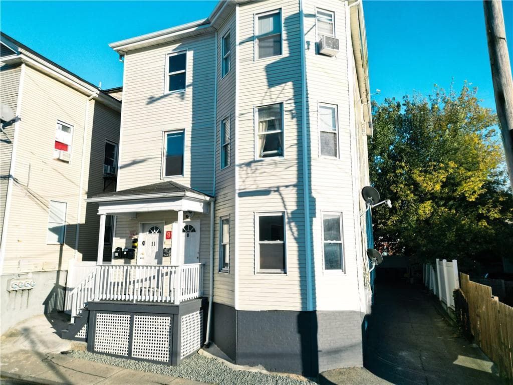 Multi Family at 9 Steuben Street, Providence, photo 34 of 34